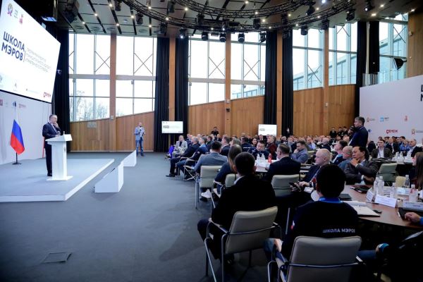 Глава Минтранса призвал развивать речной транспорт в регионах