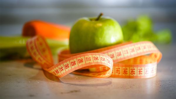 Нутрициолог раскрыла последствия низкокалорийных диет