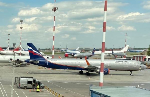 «Волга-Днепр» передаст восемь самолетов группе «Аэрофлот»