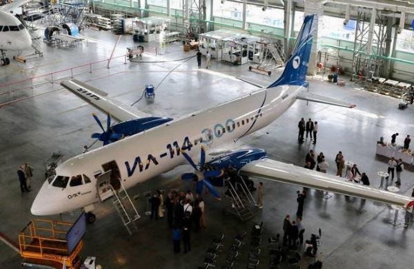 Сертификация самолета Ил-114-300 сдвинулась на 2026 год