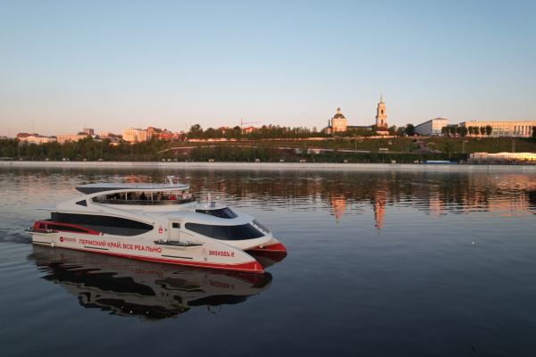 «ВодоходЪ. Пассажирский Порт» за сезон увеличил перевозку пассажиров по Каме на 30%